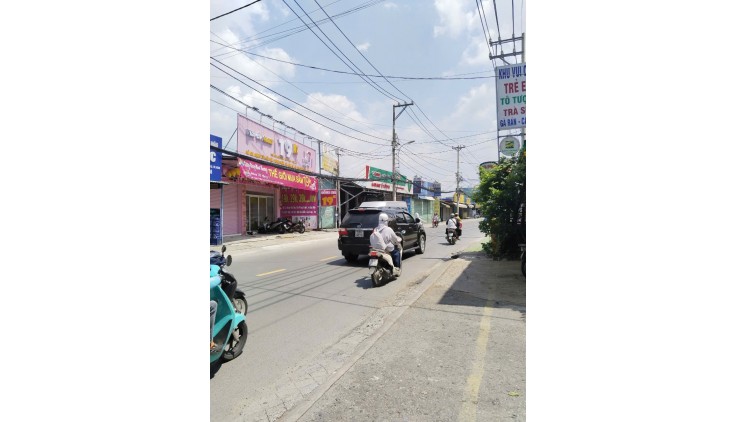 Nhà nguyên căn đối diện chợ Hạnh Thông Tây,đường Quang Trung, Phường 11, Gò Vấp,