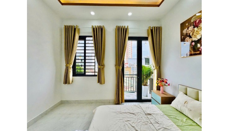 SIÊU PHẨM GÒ VẤP - 56M2 - 4 TẦNG - 4PN - SÂN THƯỢNG - SÂN PHƠI - NGAY CHỢ THẠCH ĐÀ - NHỈN 5 TỶ