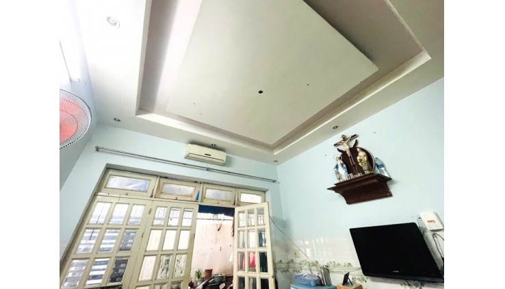 NhÀ Mới LINH ĐÔNG, HXH, THỦ Đức, DT 57m2 x 4 tầng kiêng cố, ở ngay, chỉ 4 tỷ Hơn