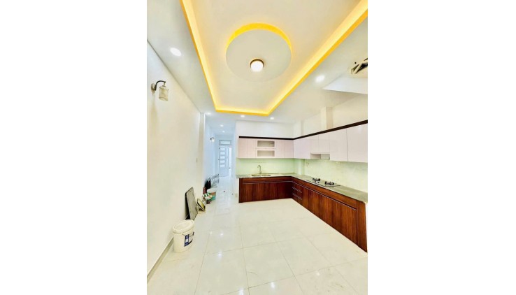 Nhanh tay săn ngay nhà diện tích khủng 142m2  - ngay chơ Minh phát Q12 - 2 TẦNG - 3PN - chỉ nhỉn 4 tỷ