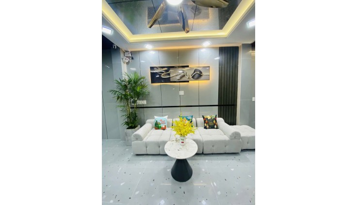 Bán nhà đẹp đón tết Hậu Giang, P12 ,Q6, nở tiền 7.3m x 11.5m, 6.5 tỷ