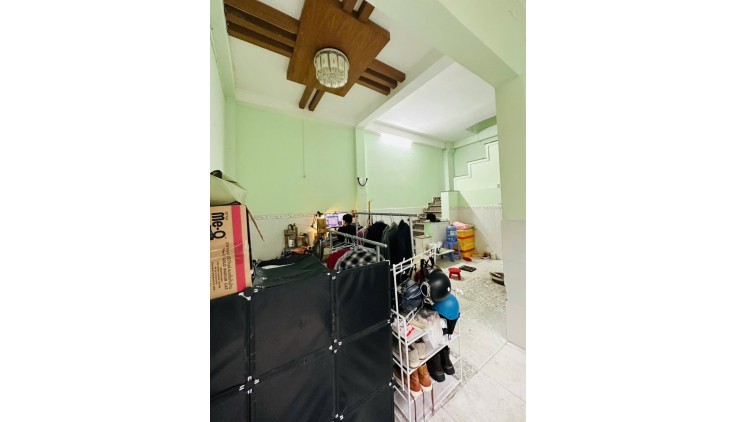 Nhà đep ở ngay, DT 48m2 ( 4.5 x 10 ) x 2 tầng, Hiệp Bình Chánh, Thủ Đức, giá chỉ 3.4 tỷ.