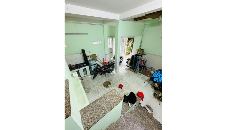 Nhà đep ở ngay, DT 48m2 ( 4.5 x 10 ) x 2 tầng, Hiệp Bình Chánh, Thủ Đức, giá chỉ 3.4 tỷ.