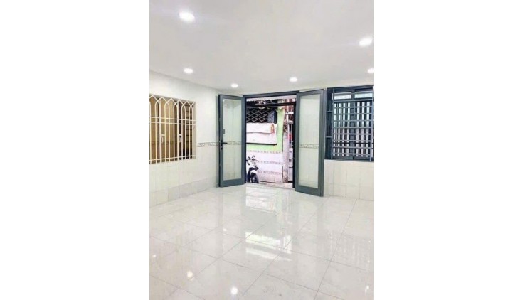 BÁN NHÀ 2 TẦNG, TÂN PHÚ, QUẬN 7. DTSD 70M2 - DÒNG TIỀN ỔN ĐỊNH - CHỈ 3.2 TỶ
