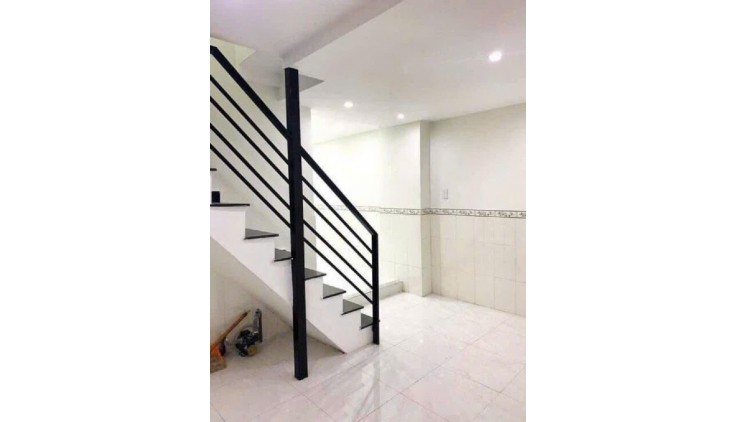 BÁN NHÀ 2 TẦNG, TÂN PHÚ, QUẬN 7. DTSD 70M2 - DÒNG TIỀN ỔN ĐỊNH - CHỈ 3.2 TỶ