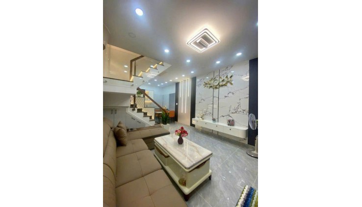 Bán nhà đẹp , KV Chợ Hạnh Thông Tây, Gò Vấp  3 tầng x 32m2, Giá 5.18  tỷ