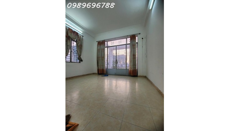 Nhà Mặt tiền Lế Quang Định gần BÀ CHIỂU ngang 6m dài 30 3 tầng giá thương lượng