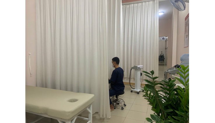 Quận Bình Tân ! Sang Phòng Khám – Vật Lý Trị Liệu – MB thuê rẻ 14 tr / tháng, Tel : 0799589468 ( chính chủ )