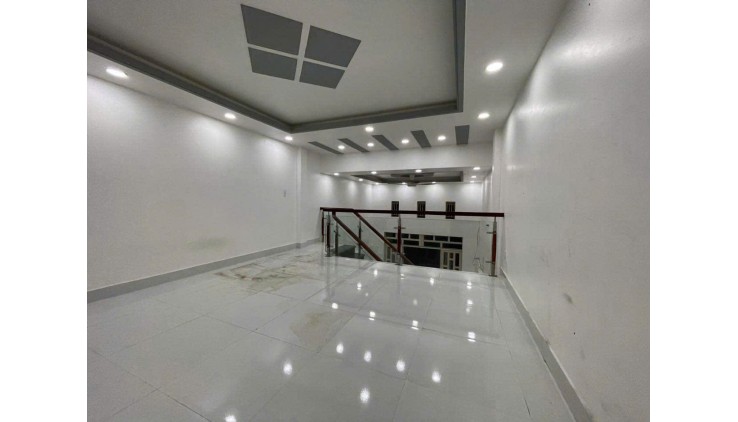 Nhà 1,5 tầng đường THỚI AN 15, phường TA, Q12, dt 65m2 (4mx17m). Hẻm Ôtô thông. Giá 4,3Tỷ