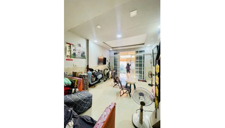 Nhà mới mà giá lại rẻ Đón tết Nguyễn Sơn Tân Phú 36m2 ,2 tầng Nhỉnh 2 tỷ