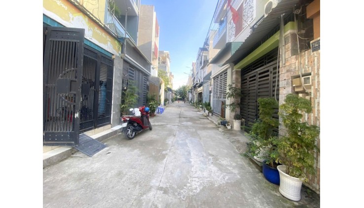 Nhà Đẹp ở ngay, khu P lô Đồng Bộ, Nguyển duy Trinh Q9, dtsd 208m2, giá chỉ 5.4 tỷ