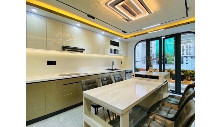 Ô tô ngủ trong nhà - nội thất VIP - thang máy xịn sò- gần trườngTHCS Nguyễn Du phường 11 Gò Vấp - Dt 62m x 5t - mt4m - chỉ 9.9 tỉ