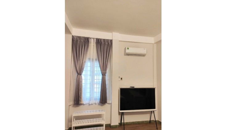 Cho Thuê Phòng Dịch Vụ Full Nội Thất  ở Lê Thánh Tôn Quận 1