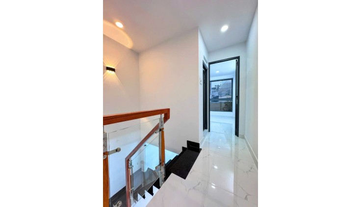 Nhà mới Đón tết Bình Long Tân Phú 30m2 ,2 tầng Nhỉnh 3 tỷ
