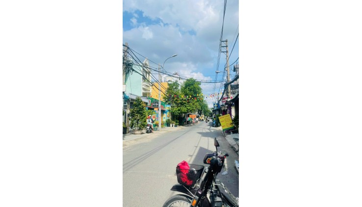 BÁN GẤP NHÀ QUANG TRUNG HẺM 8M, 65M2, 2 TẦNG - NHỈNH 5 TỶ