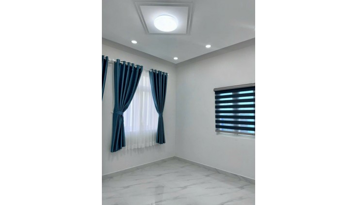 Bán nhà mới kế MT Lũy Bán Bích quận Tân Phú 4 x 10- 2 tầng chỉ 3.980 tl