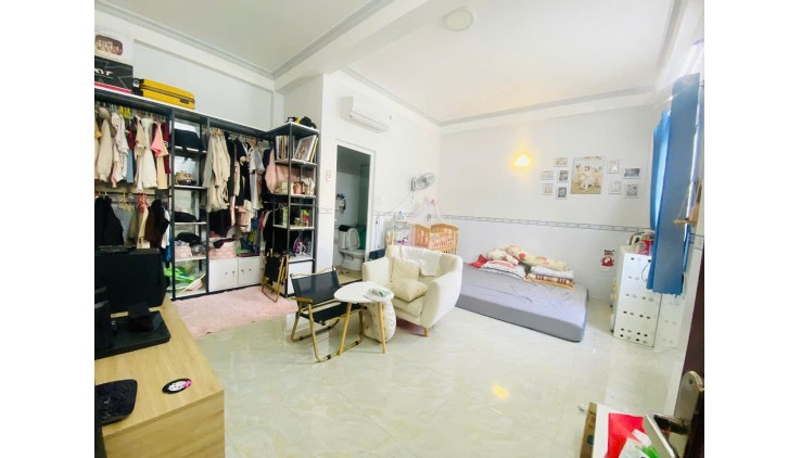 Bán nhà Biệt thự HXH Trường Chinh - ngay Cầu Tham Lương, Q12, 9.5x18m, 3 Tầng, 12.9 tỷ