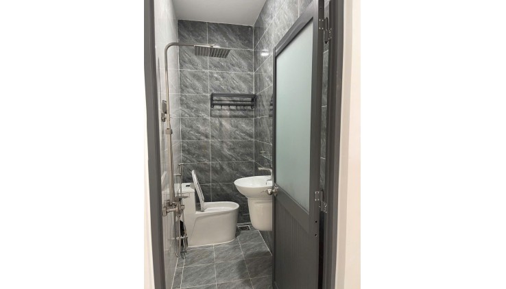 BÁN NHÀ HẺM ĐƯỜNG SỐ 37, TÂN KIỂNG, QUẬN 7. DT: 4,1 X 12M, 1 LẦU