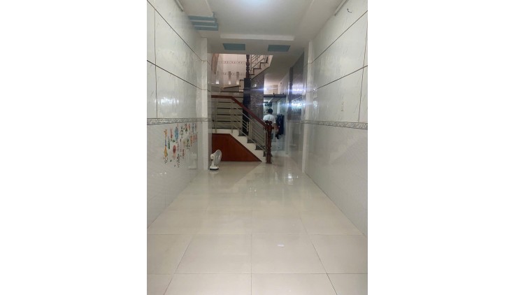 Bán nhà nhỏ hem 3M thông Lê Lư quận Tân Phú 2,5 x 13- 2 tầng chỉ 3.3 tỷ tl