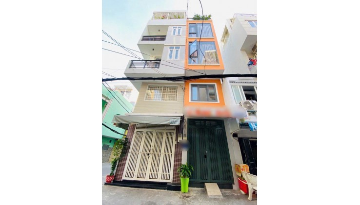 NGAY SÁT MẶT TIỀN HOÀNG DIỆU Q4 
XE HƠI NGAY NHÀ 
DIỆN TÍCH SỬ DỤNG 63 M2 
HƠN 4 TỶ VAY NGÂN HÀNG HƠN 3 TỶ