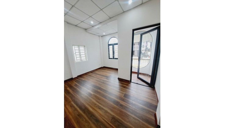 SIÊU PHẨM NGAY CHỢ PHẠM ĐĂNG GIẢN GIÁP LÊ TRỌNG TẤN - 46m2 - 2 TẦNG MỚI ĐẸP Ở NGAY - GIÁ CHỈ 3.x TỶ