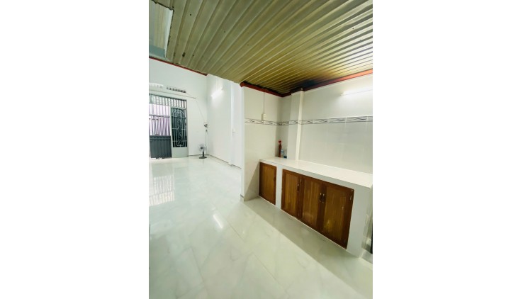 Bán Nhà 51m², 4 Tỷ Nhỉnh Nhẹ, Hoàng Bật Đạt, P15, Tân Bình – Nhà Mới, Tiện Ích Đầy Đủ