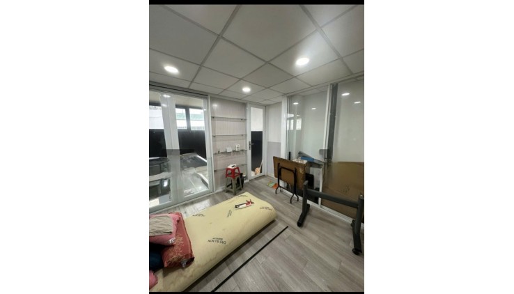 Bán Gấp Nhà Trần Văn Đang 70m2 3 Tầng, 3.9mx 18m nhỉnh 6 tỷ Phường 9 Quận 3