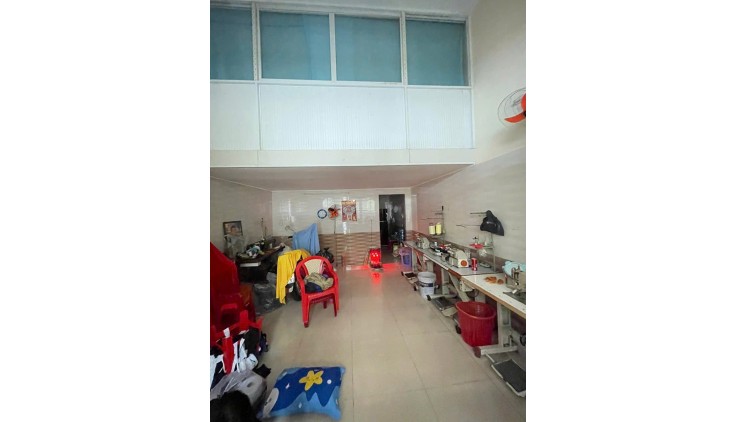Gấp Bán nhà ngay chợ vải Phú Thọ Hoà Tân Phú 40m2 ,2 tầng Nhỉnh 3 tỷ