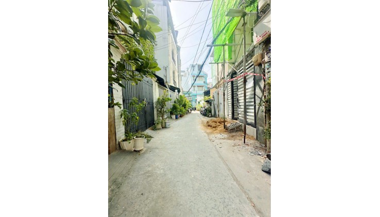 4.65 tỷ- bán nhà 5 tầng đúc Phan Chu Trinh- chợ Bà Chiểu- DT 32m2- full công năng