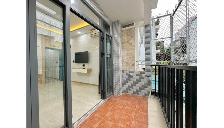 5.95 tỷ- bán nhà 3 tầng Lê Văn Duyệt-giáp Quận 1- DT 53m2( 3,5mx15m)- 5PN- nhà mới ở liền