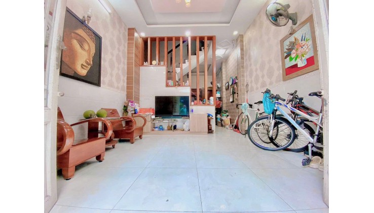 BÁN NHÀ 4 TẦNG, 4 PN, 3 WC, NGÕ LẠC LONG QUÂN, TÂN BÌNH - 5.7 TỶ - SỔ ĐỎ