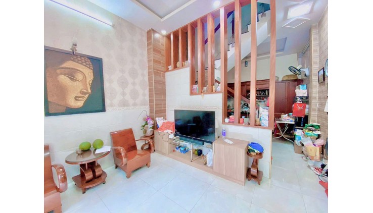 BÁN NHÀ 4 TẦNG, 4 PN, 3 WC, NGÕ LẠC LONG QUÂN, TÂN BÌNH - 5.7 TỶ - SỔ ĐỎ