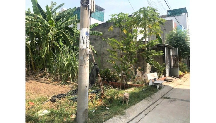 GẤP BÁN SÁT VINCOM, P lô, X dựng 4 tầng, Dt 68m2 ( 4 x 17 ) hiếm, giá chỉ 3.3 ty