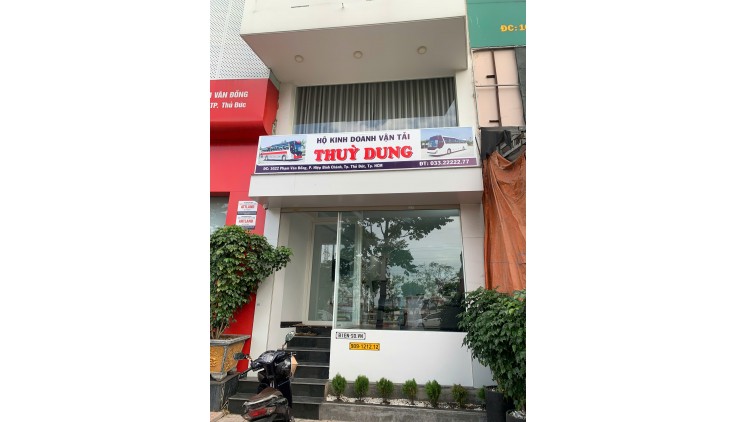 Quận Thủ Đức  ! CHO THUÊ MB – N/C 1 hầm lửng 3 lầu , VỊ TRÍ KINH DOANH ĐẸP LẮM, Tel : 0909121212 ( chính chủ )