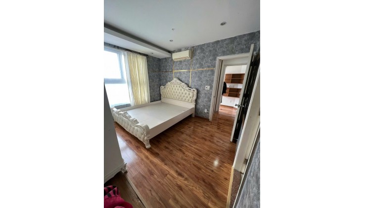 Cho thuê CĂN HỘ 2PN DECOR như hình, tại 2A Nguyễn Sỹ Sách , P15, Tân Bình.