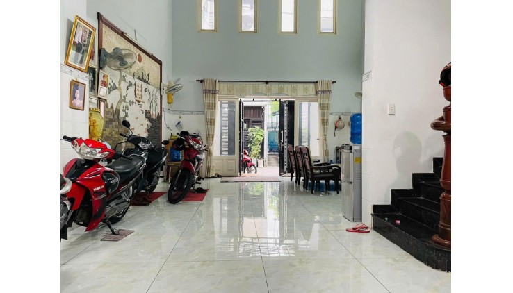 BÁN NHÀ HẺM 6M , 7C VÔ NHÀ , TÂN HẢI - TÂN BÌNH - 13,8 TỶ - 104M² - 4 TẦNG - 4PN - 5WC .