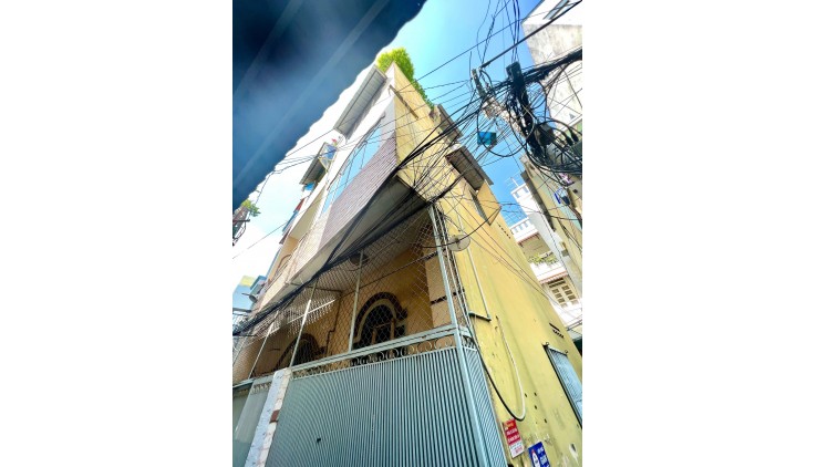 4.98 tỷ- NHÀ FULL KẾT CẤU 1 TRỆT 3 LẦU, SÁT MẶT TIỀN ĐƯỜNG PHẠM NGŨ LÃO- VUÔNG ĐẸP