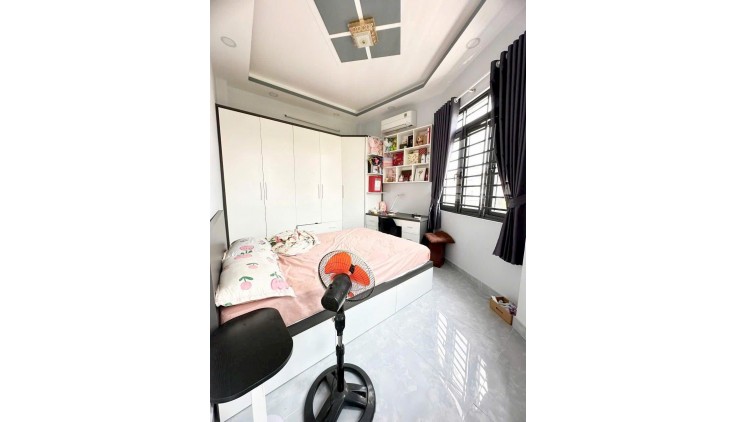 SIÊU PHẨM 3 TẦNG  -  LÔ GÓC NGANG 12M - XE TẢI THÔNG - HIỆP THÀNH CITY - GIÁP GÒ VẤP - HƠN 4 TỶ