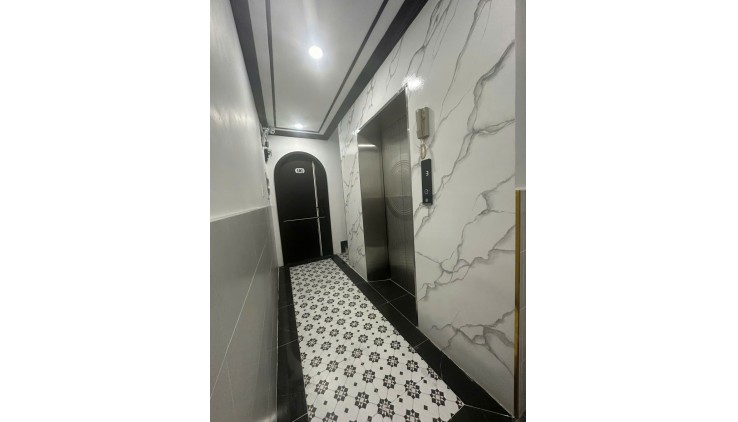 CHDV 5 tầng cạnh Tân Hòa Đông BT full nội thất hẻm 7m nhỉnh 10 tỷ.