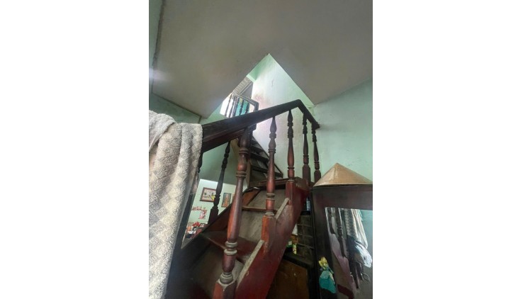 BÁN NHÀ BÌNH TIÊN DTSD 125M2 NGANG KHỦNG HƠN 7M GIÁ NHỈNH 4 TỶ