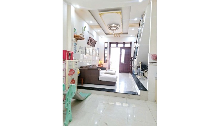 NHÀ Mới, GẦN METRO, Đình Phong Phú, Q9, Đ ường 5m, DT 70m2( 4.3 x 16 ) x2 t, giá chỉ 4.8ty
