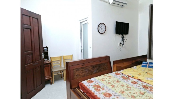 NHÀ Mới về, Đình Phong Phú, Q9, Đường 5m, DT 72m2( 4.5 x 16 ) x2 t, giá chỉ 4.75ty