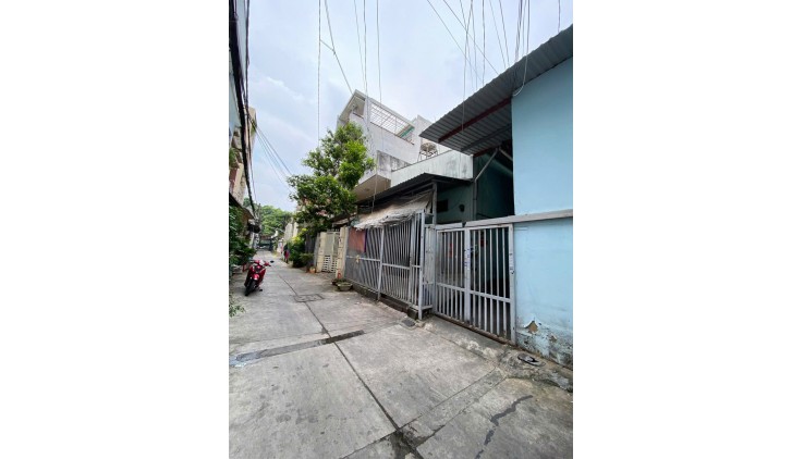 Bán nhà 1/ hẻm oto kế MT Bờ Bao Tân Thắng quận Tân Phú 5 x 20 chỉ 8.7 tỷ tl