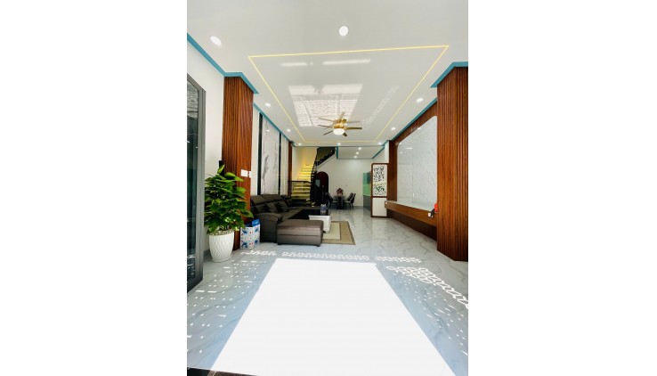 BÁN NHÀ NGUYỄN DUY CUNG 4,5M X 13.5M, HẺM 5M 2 TẦNG - CẠNH EMART 2 - NHỈNH 5 TỶ 8 TL