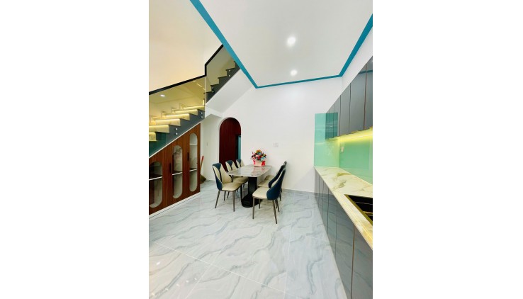 BÁN NHÀ NGAY TRƯỜNG HỌC TÂN SƠN, 60M2, HẺM 5M THÔNG, 3PN NHỈNH 5 TỶ 7