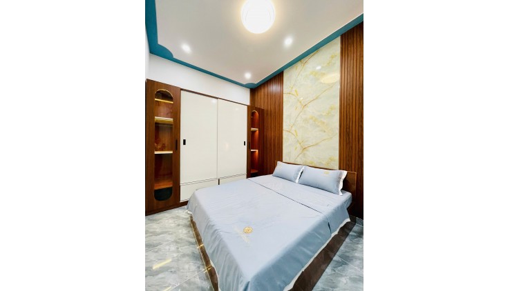 BÁN NHÀ NGUYỄN DUY CUNG 4,5M X 13.5M, HẺM 5M 2 TẦNG - CẠNH EMART 2 - NHỈNH 5 TỶ 8 TL