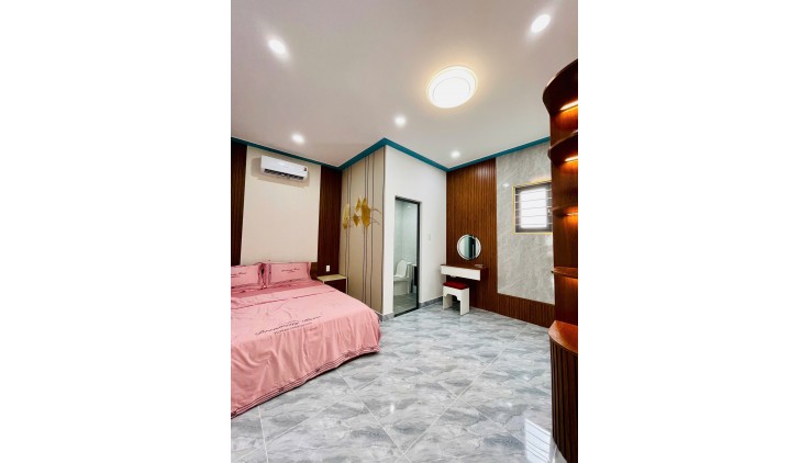 BÁN NHÀ NGAY TRƯỜNG HỌC TÂN SƠN, 60M2, HẺM 5M THÔNG, 3PN NHỈNH 5 TỶ 7