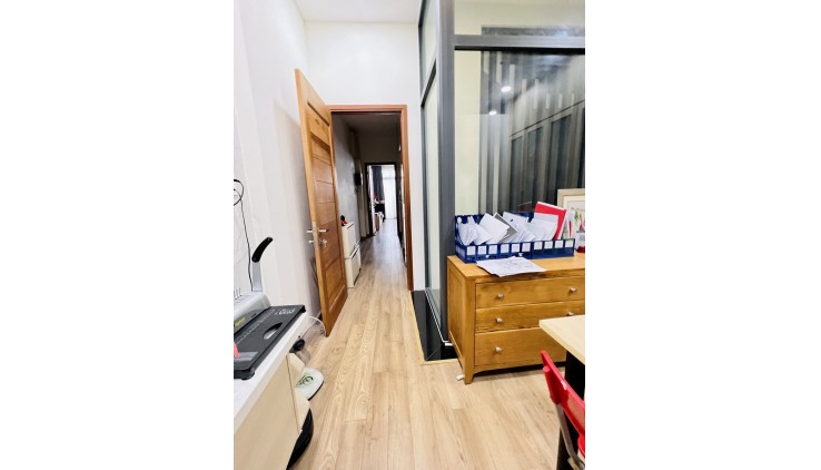 Mặt tiền 5 tầng mới Bình Trị Đông BT 100m2 thang máy chỉ 17 tỷ.
