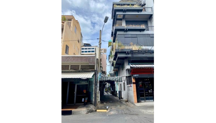 Cần bán Nhà hẻm (70,5m2), đường Nguyễn Tiểu La, Quận 10, TPHCM