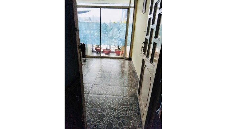 Nhà 1/ vị trí đẹp 5m thông Bình Long quận Tân Phú CN 47m2- 3,3 x 14-3T chỉ 5.5